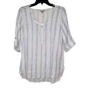 NWT linen blend blue and white relaxed top with 3/4 adjustable sleeves thin top